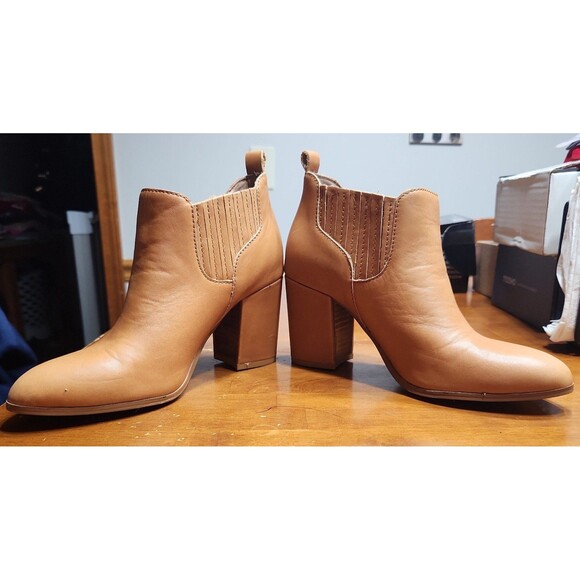 Kelsi Dagger Brooklyn Womens Block Heel Ankle Booties Brown Leather Size 6.5 - Picture 2 of 7